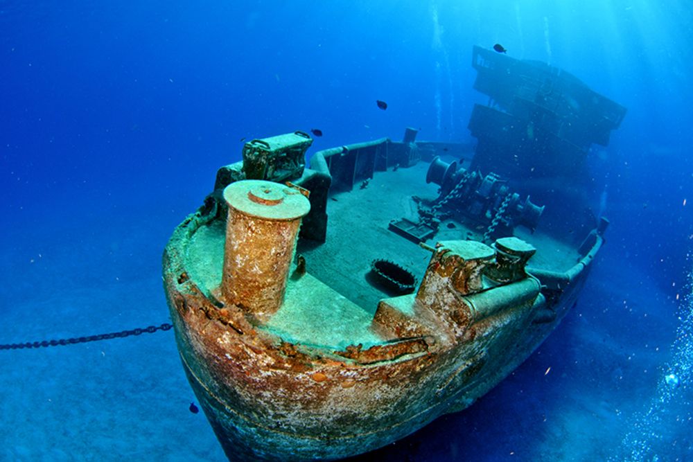 the uss kittiwake is one of 12 awesome artificial reefs