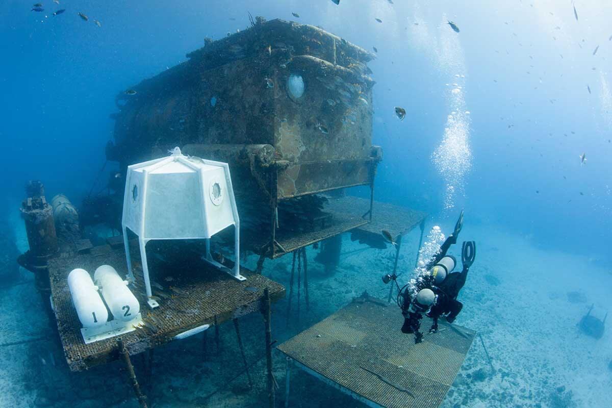 diver outside aquarius underwater habitat