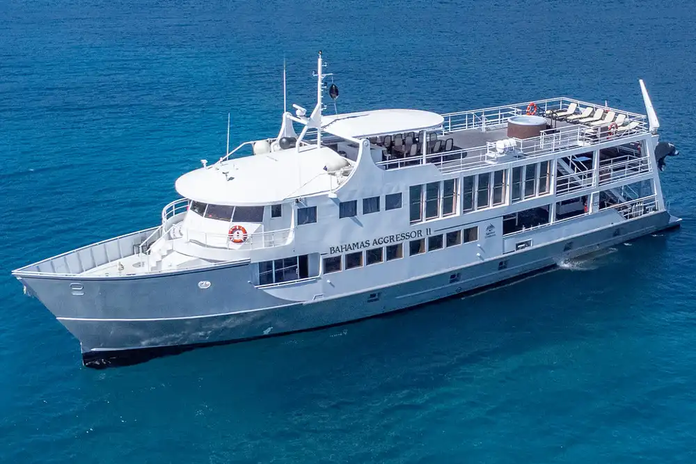 the bahamas aggressor ii scuba diving boat at sea