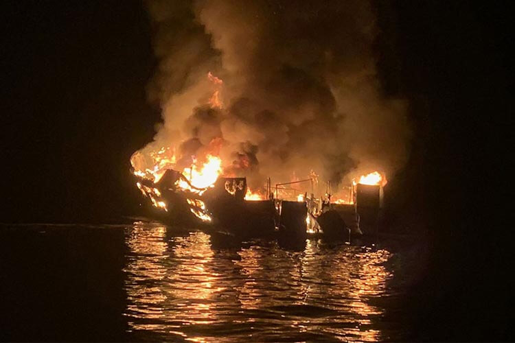 dive boat on fire off california