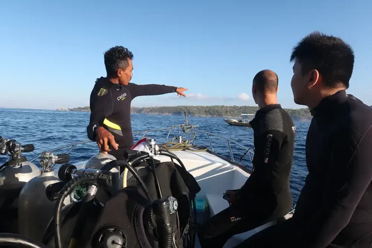 Reef-World Foundation joins forces with Adventure Travel Trade Association