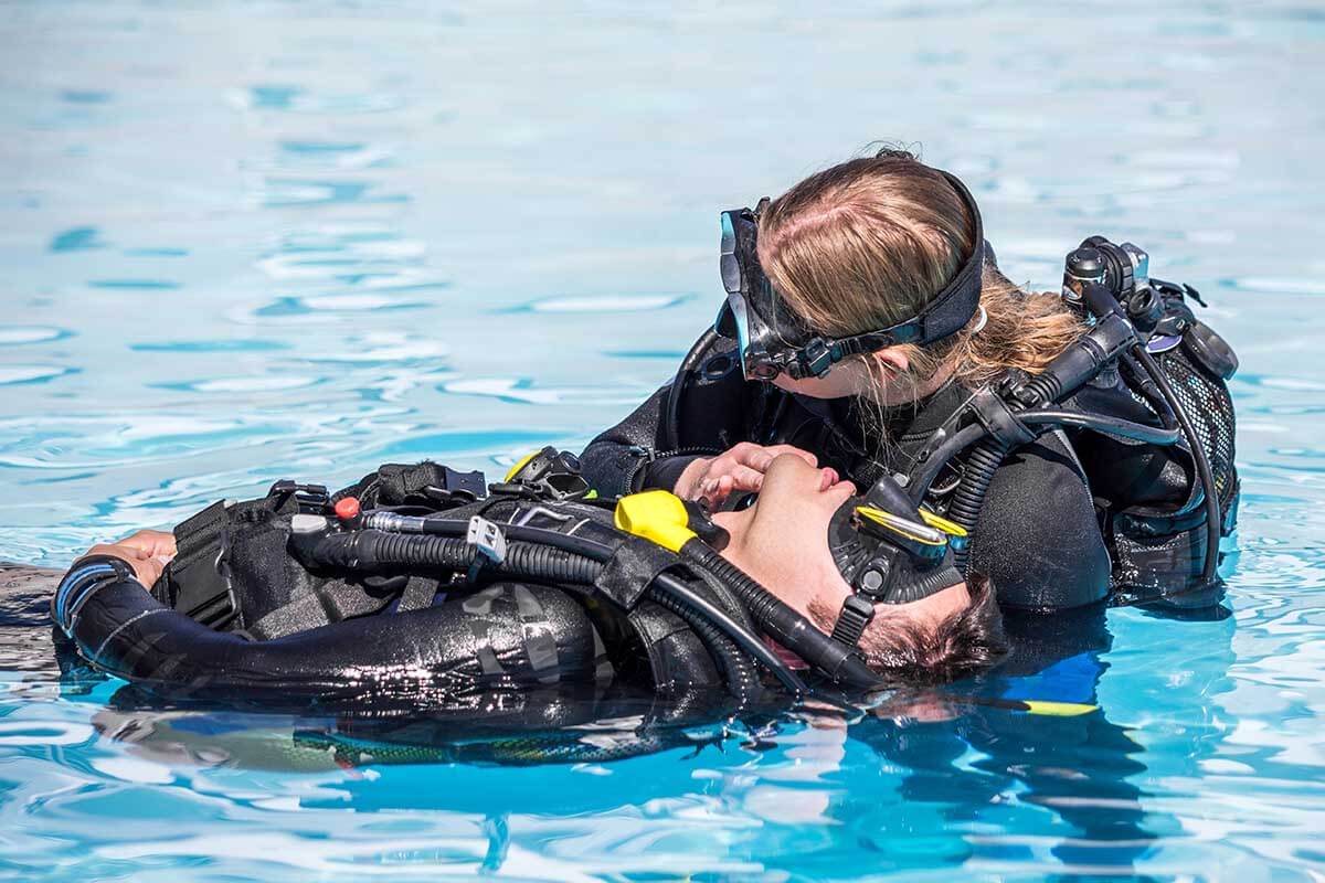 rescue diver training