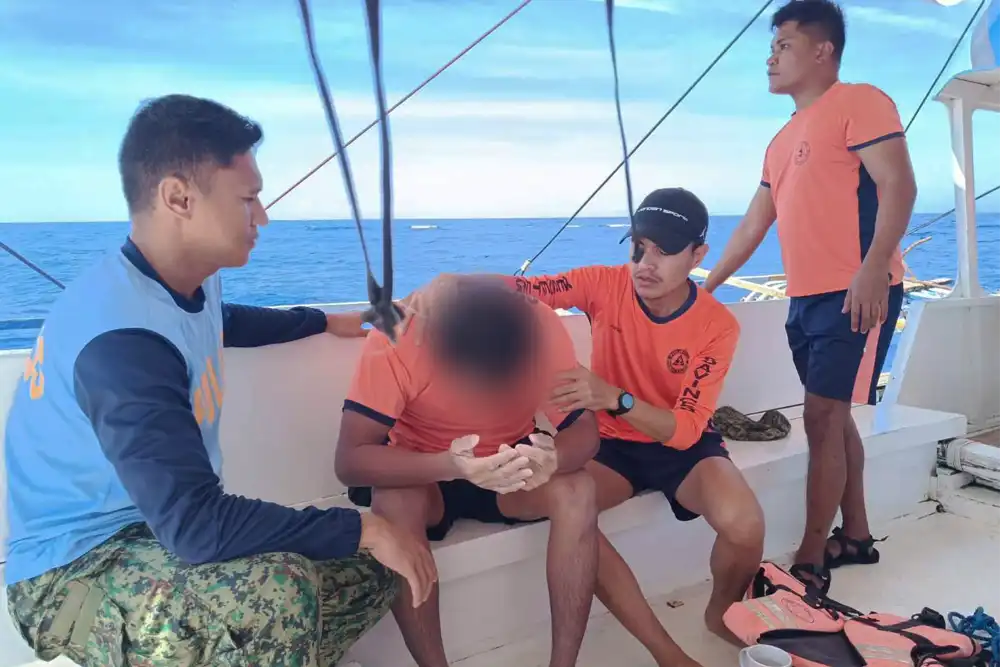 One rescued, 14 missing after boat capsizes off Davao Oriental, Philippines