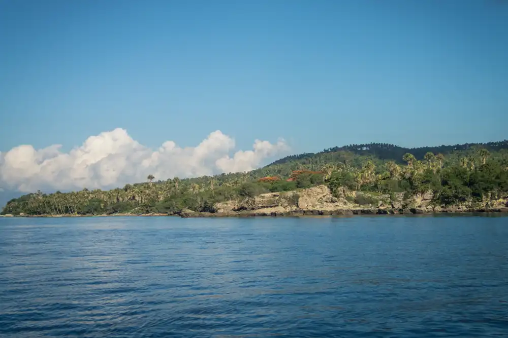 pictured of verde island taken from a boat