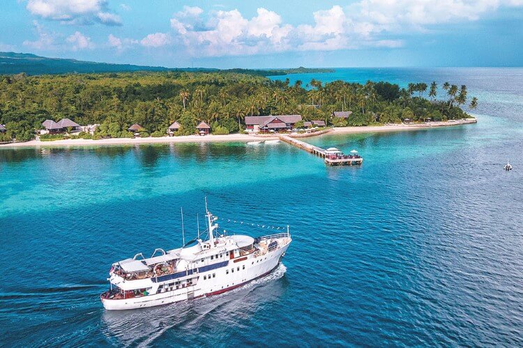 wakatobi's luxury liveaboard pelagian cruises by the resort