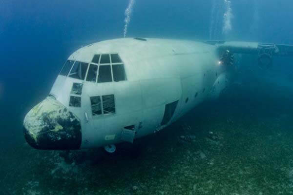 An introduction to the wreck dives of Aqaba